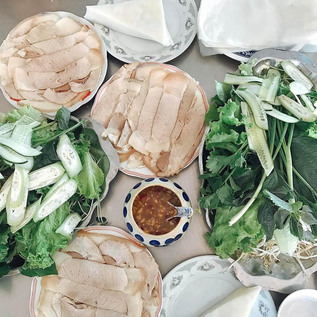 Bánh Tráng Cuốn Thịt Heo Nguyễn Trãi