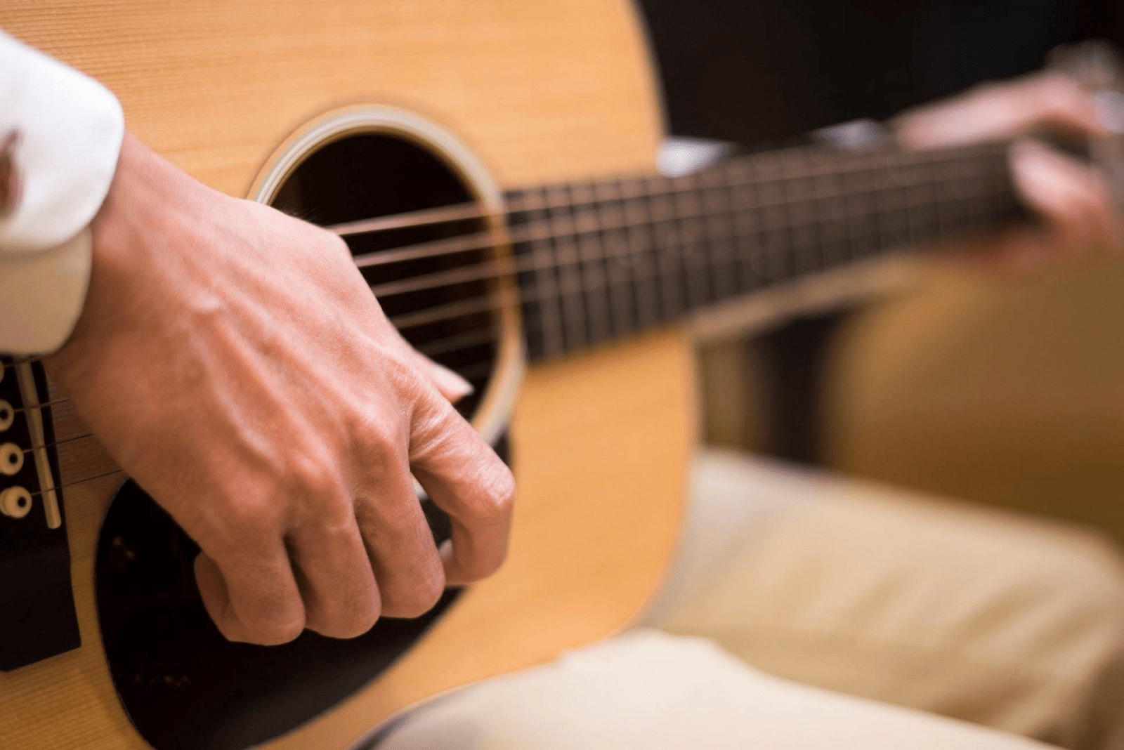 khóa học guitar solo online
