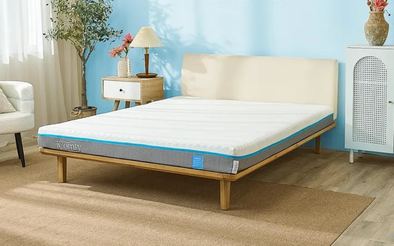 iComfy Coolax sở hữu bề mặt massage rổ trứng giúp giảm áp lực và thư giãn cơ thể